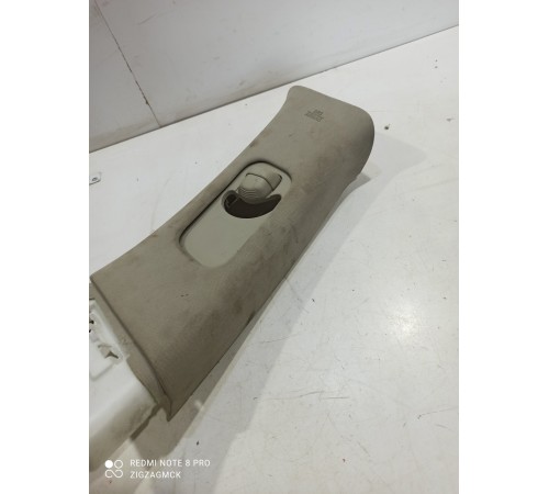 Обшивка центральной стойки(верхняя левая)