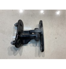 Петля двери (задняя, левая, верхняя)