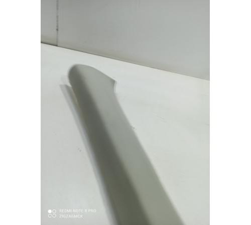 Обшивка стойки лобового стекла(левая)