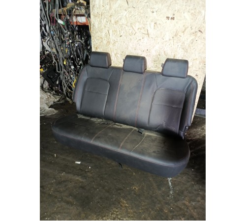 Сиденье заднее