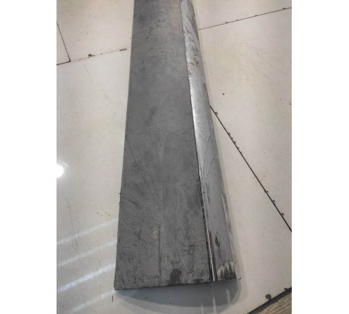 Молдинг двери (передний, левый)