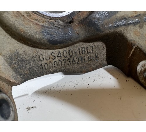 Кулак поворотный задний левый