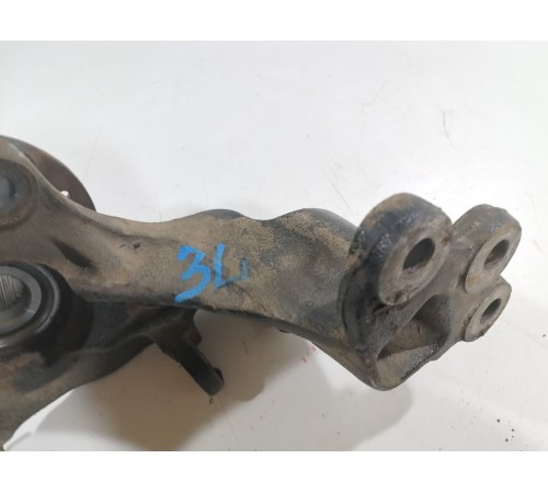 Кулак поворотный задний левый