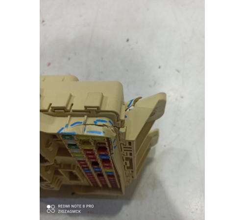 Блок предохранителей (салонный)