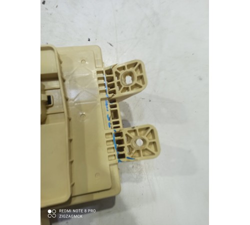 Блок предохранителей (салонный)