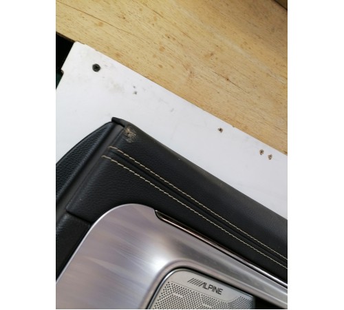 Обшивка двери задняя правая