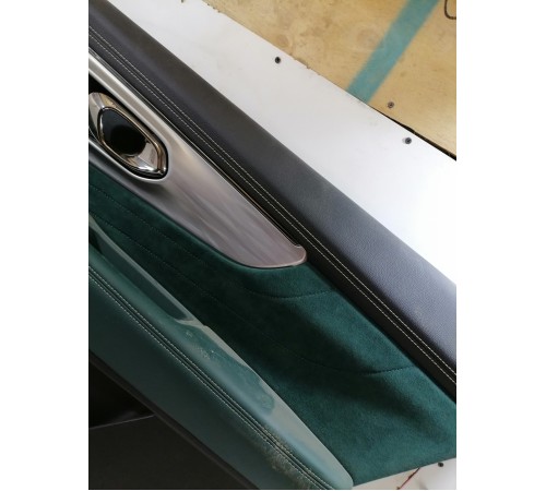 Обшивка двери задняя правая