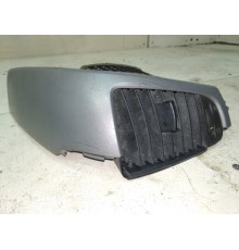 Дефлектор воздушный правый