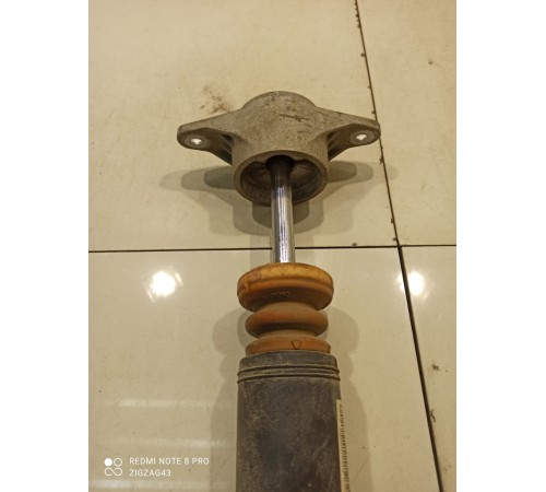 Амортизатор подвески(задний правый)