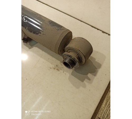 Амортизатор подвески(задний правый)