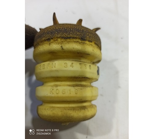 Отбойник амортизатора (передний правый)