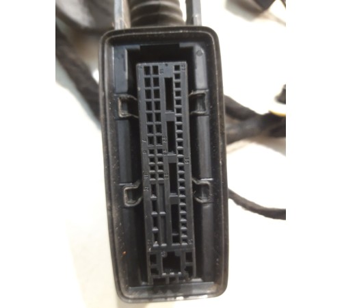 Электропроводка двери (передняя, правая)