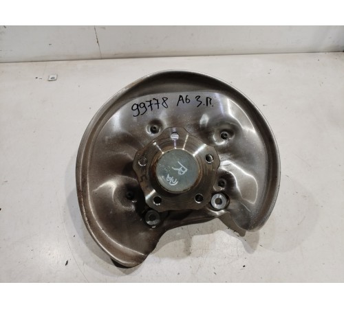 Кулак поворотный(задний правый)