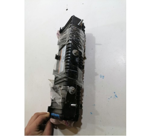 Подушка безопасности водителя коленная