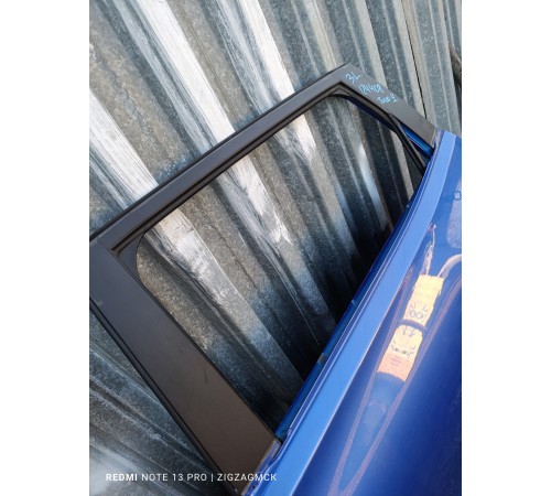 Дверь задняя левая