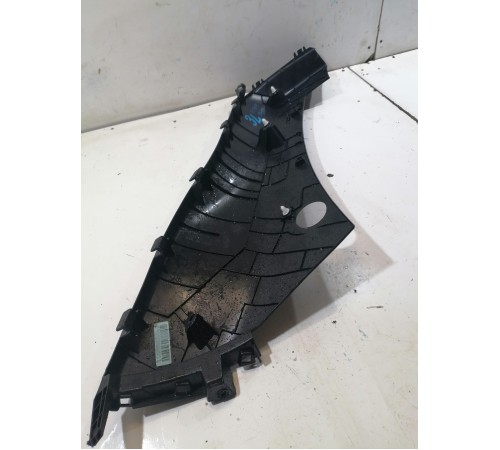 Обшивка стойки задняя левая