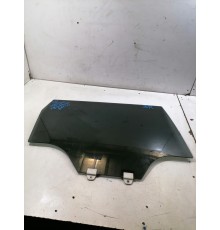 Стекло двери заднее правое