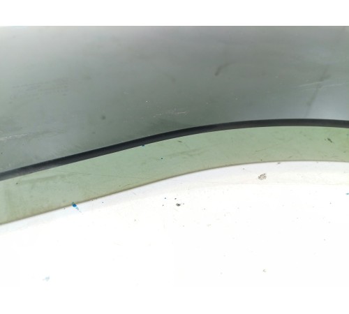 Стекло двери заднее правое