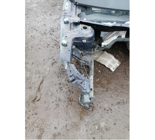 Лонжерон передний правый