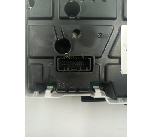 Панель приборов