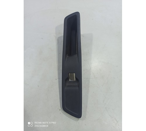 Накладка (пластик) салона правая