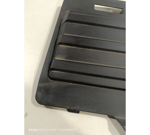 Накладка крышка заглушка пластик