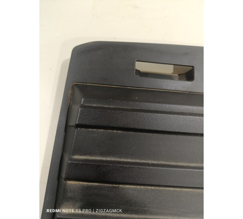 Накладка крышка заглушка пластик