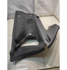 Обшивка багажника (правая)