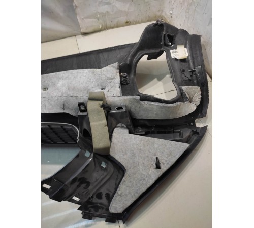 Обшивка багажника (правая)