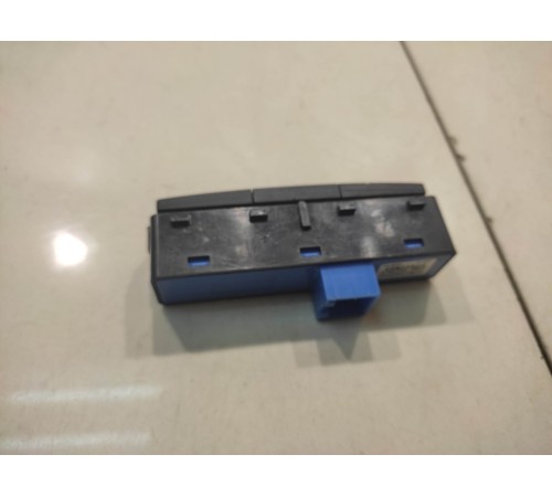 центральная кнопка управления