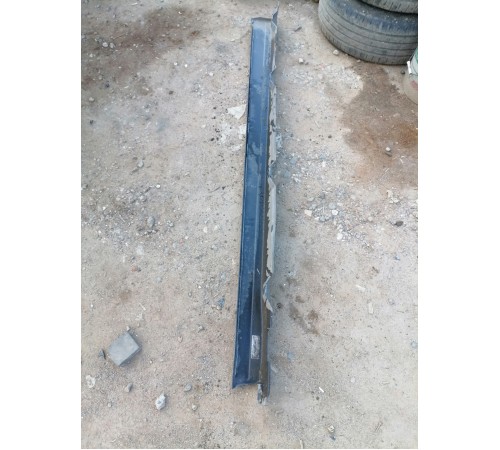 Накладка порога правая