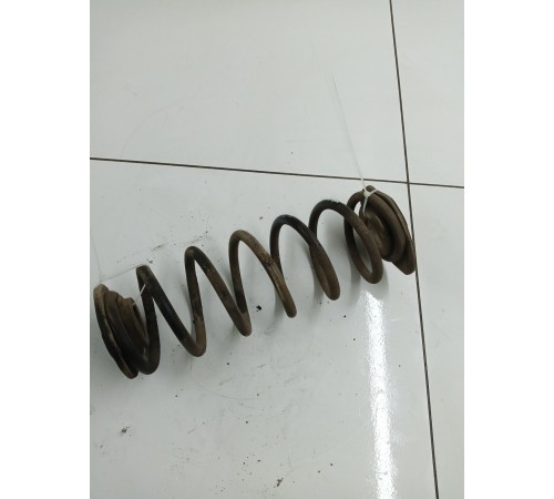 Пружина подвески задняя