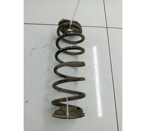 Пружина подвески задняя
