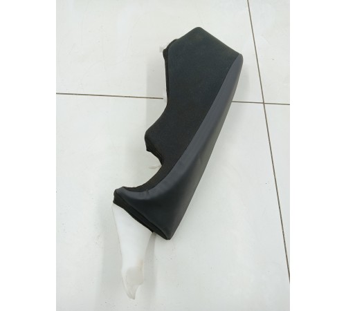 Боковина заднего ряда сиденья левая