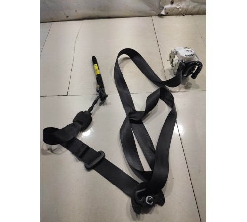 Ремень безопасности (передний, левый)