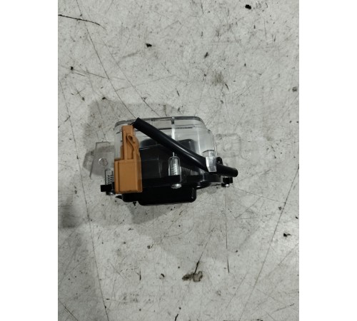 Камера обзора передняя левая