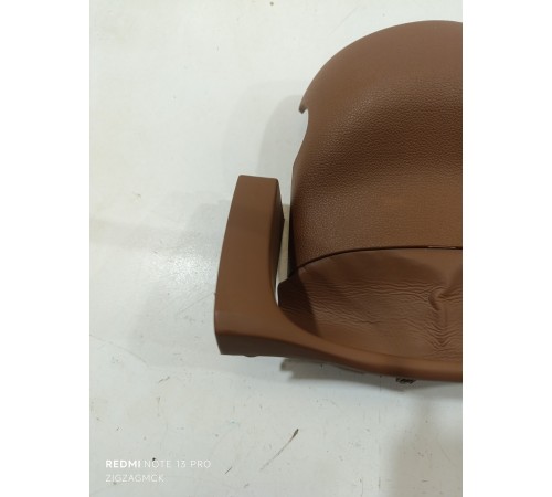 Обшивка рулевой колонки верхняя