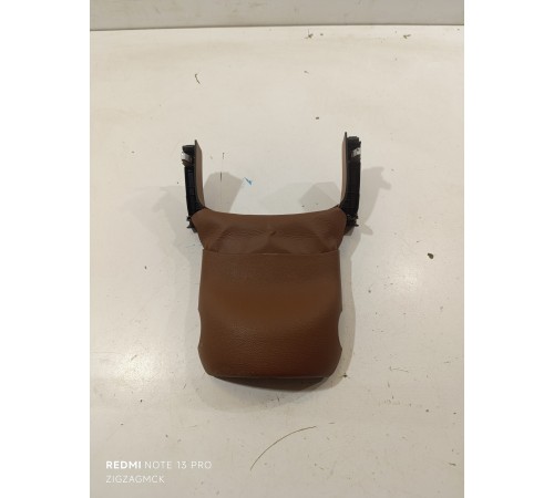 Обшивка рулевой колонки верхняя