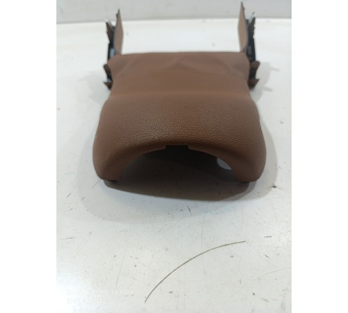 Обшивка рулевой колонки верхняя