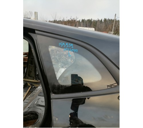  Глухое стекло кузова левое, форточка