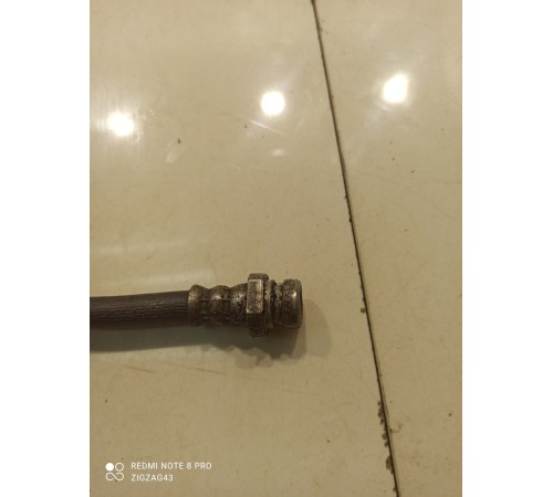 Тормозной шланг (передний, правый)