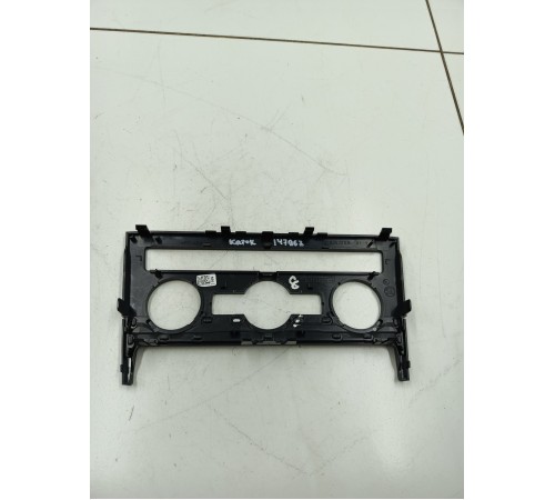 Накладка торпедо декоративная