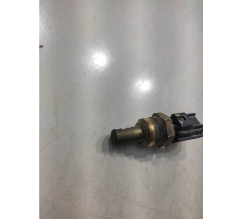 Датчик температуры охлаждающей жидкости