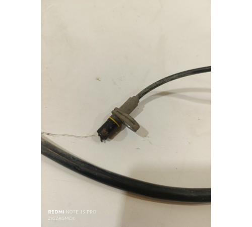 Датчик ABS задний левый