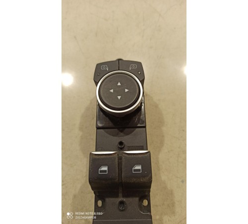 Блок управления стеклоподъемниками