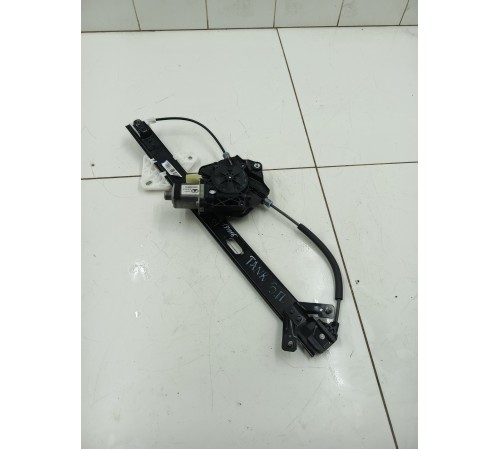 Стеклоподъемник двери задний правый