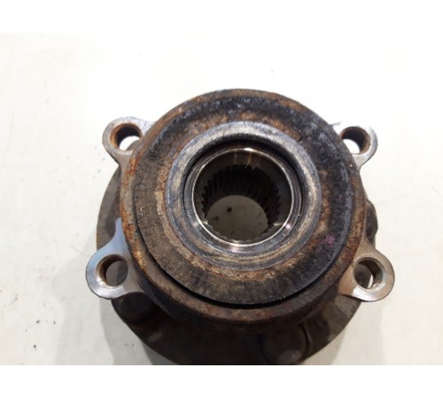 Ступица (передняя, левая)