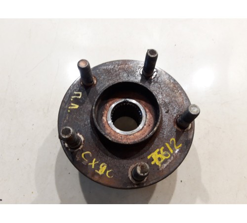 Ступица (передняя, левая)