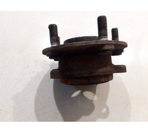 Ступица (передняя, левая)