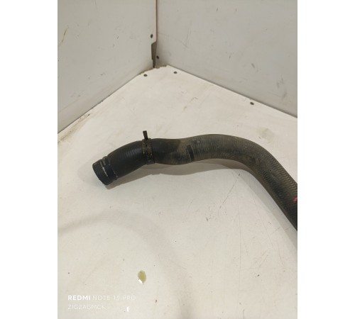 Патрубок системы охлаждения